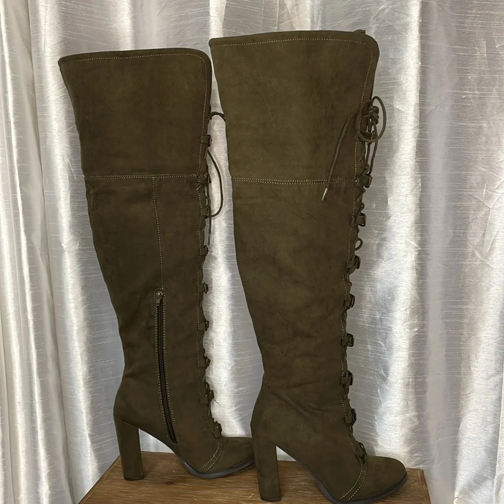 Shoedazzle Josie 8.5 Faux Micro Suede 4” Heel Over the Knee Lace Up Boots